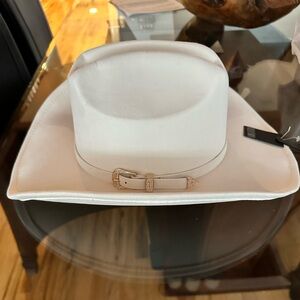 Elegant White Cowboy Hat